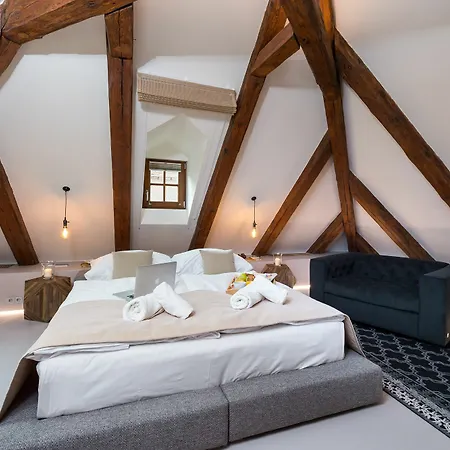Appartement Empirent Center
