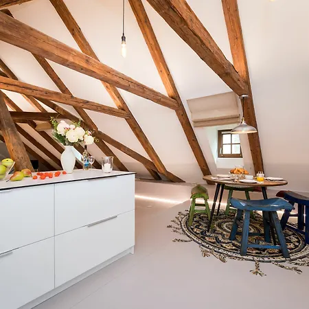 Appartement Empirent Center *