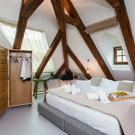 Appartement Empirent Center *