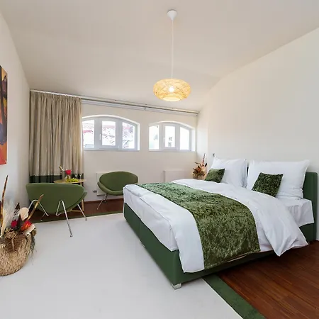 Empirent Center Apartment *