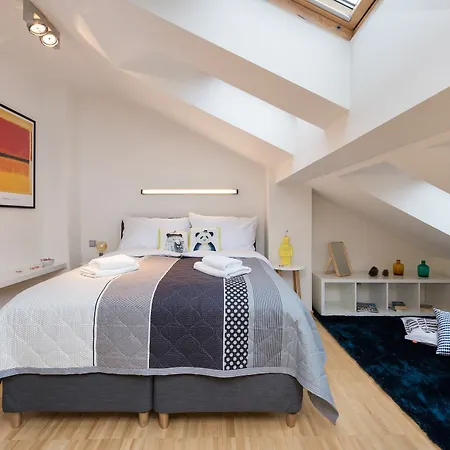 Empirent Center Apartment