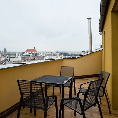 Apartment Empirent Center *
