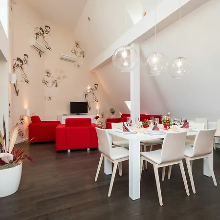 Empirent Center Apartment *